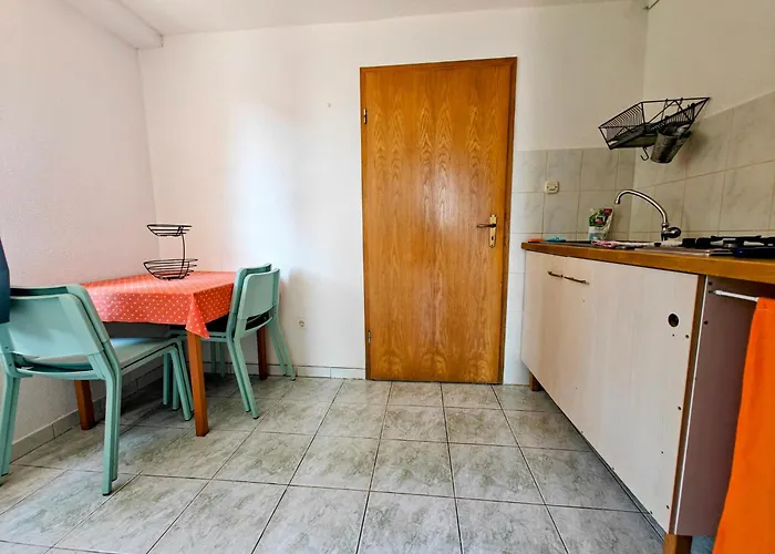 Apartments Larisa